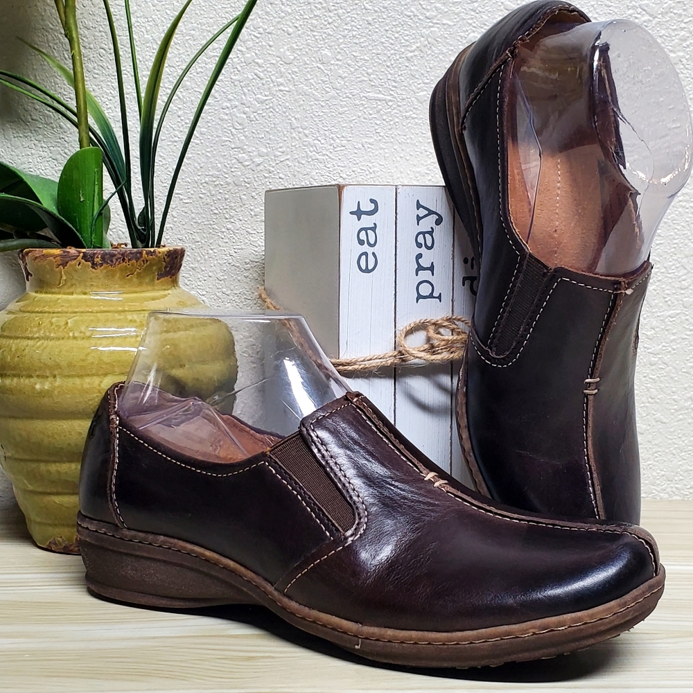 Naturalizer N5 Comfort Brown Leather Slip-Ons Size 7.5
